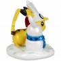 A Day with Pikachu : A Cool New Friend Figurine Funko Pokémon Center
